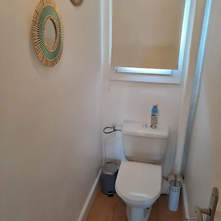 Apartment T2 Vue A 100m De La Avec Parking Prive *